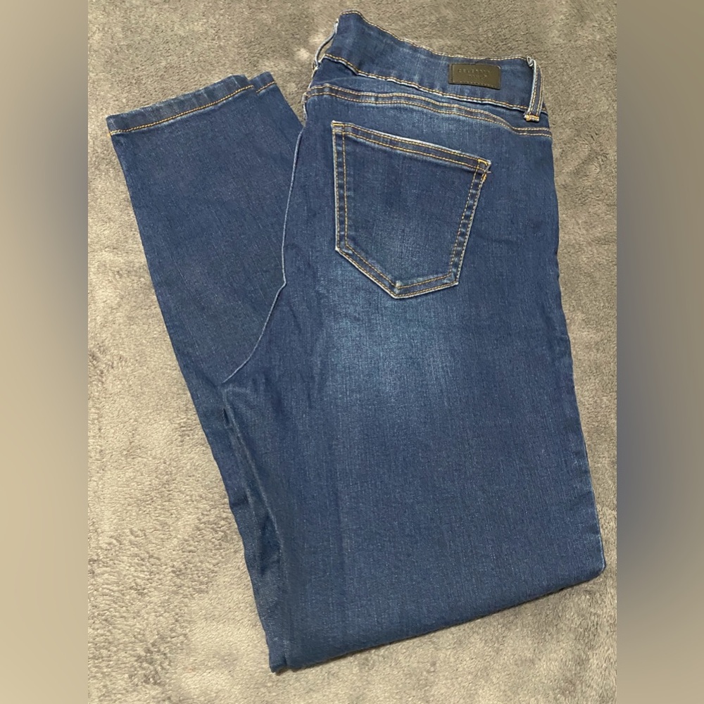 CELEBRITY PINK Women’s “Tiana” Mid Rise Ankle Skinny Jeans Preowned Size 11/30